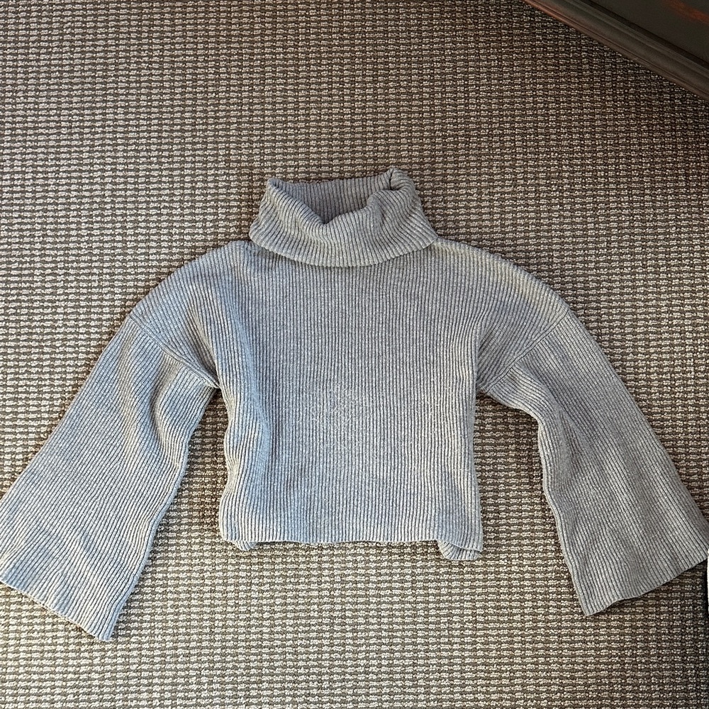 Lulu's Heather Gray Turtleneck Sweater